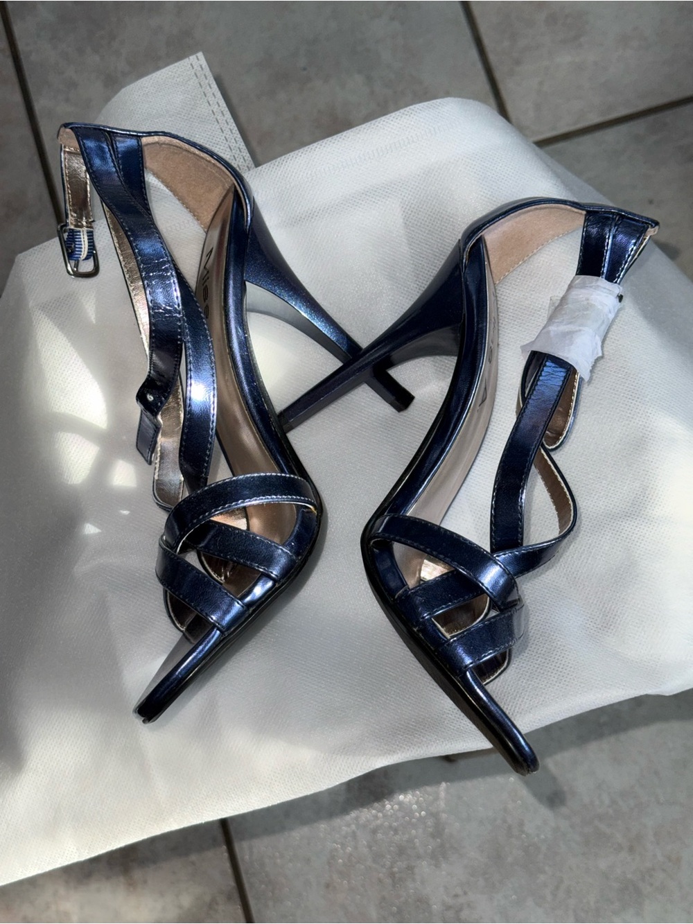 New Metallic Deep Blue Heels 6.5